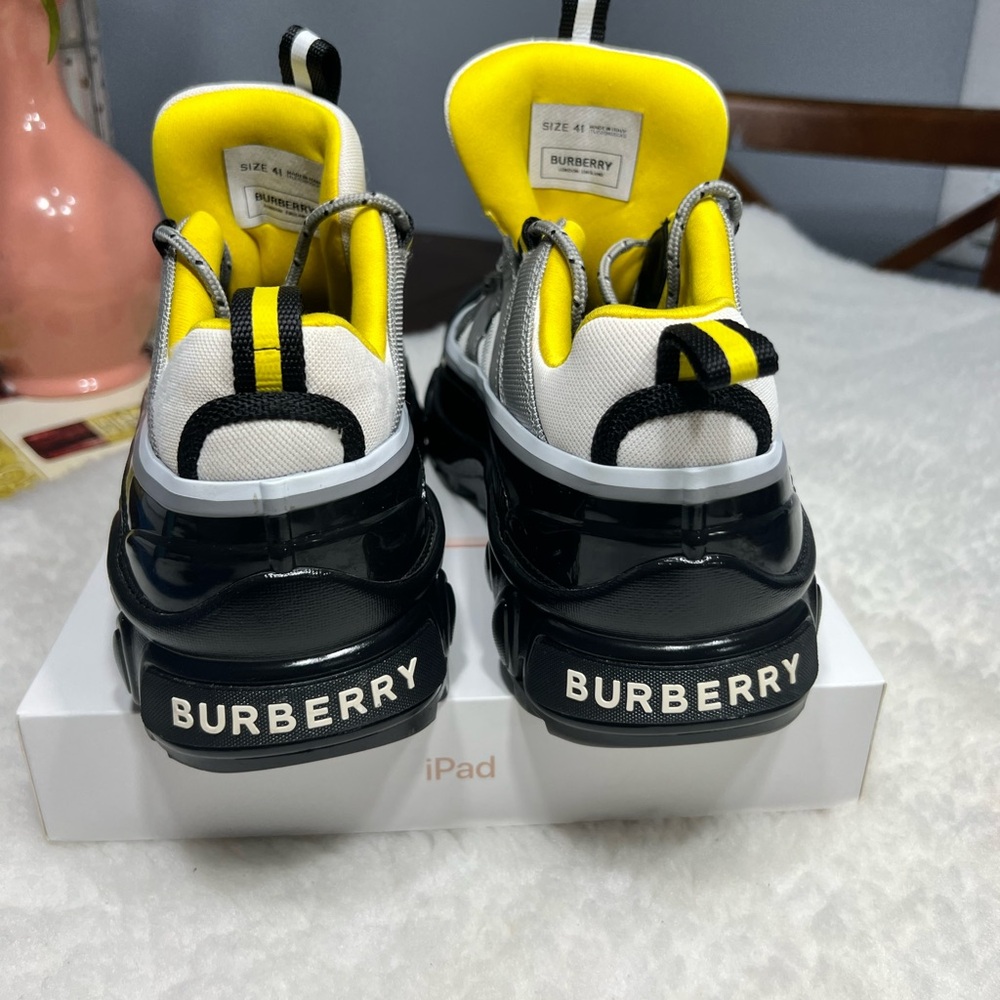 Burberry Arthur low trainers Men sz 41 US sz 9 - Picture 4 of 7